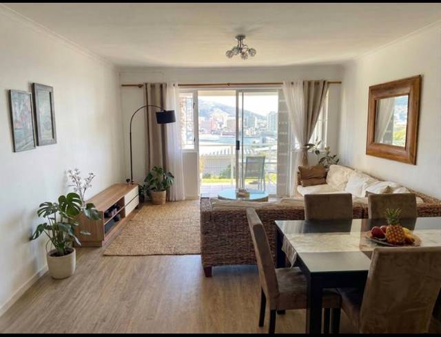 2 BEDROOM PROPERTY TO RENT IN VREDEHOEK